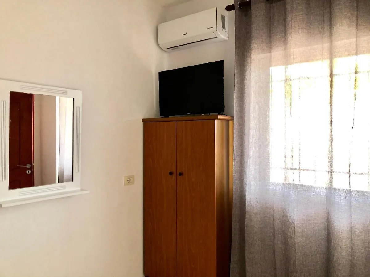 Aparthotel Tomi Apartments Sarandë