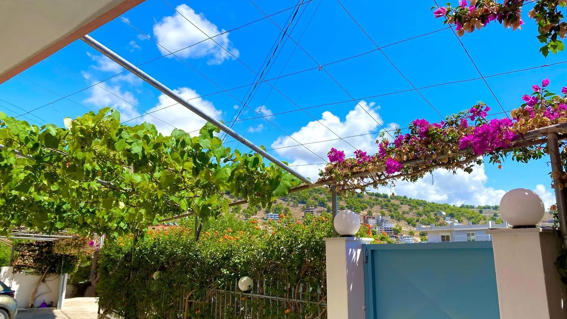 Tomi Apartments Sarandë Albania